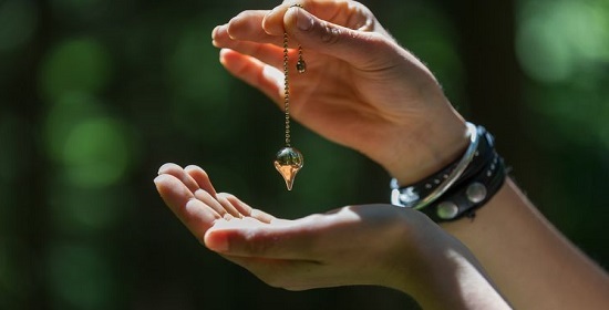 гадание на маятнике